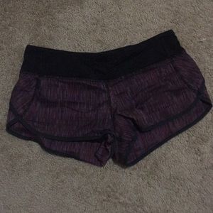 Speed up shorts lululemon